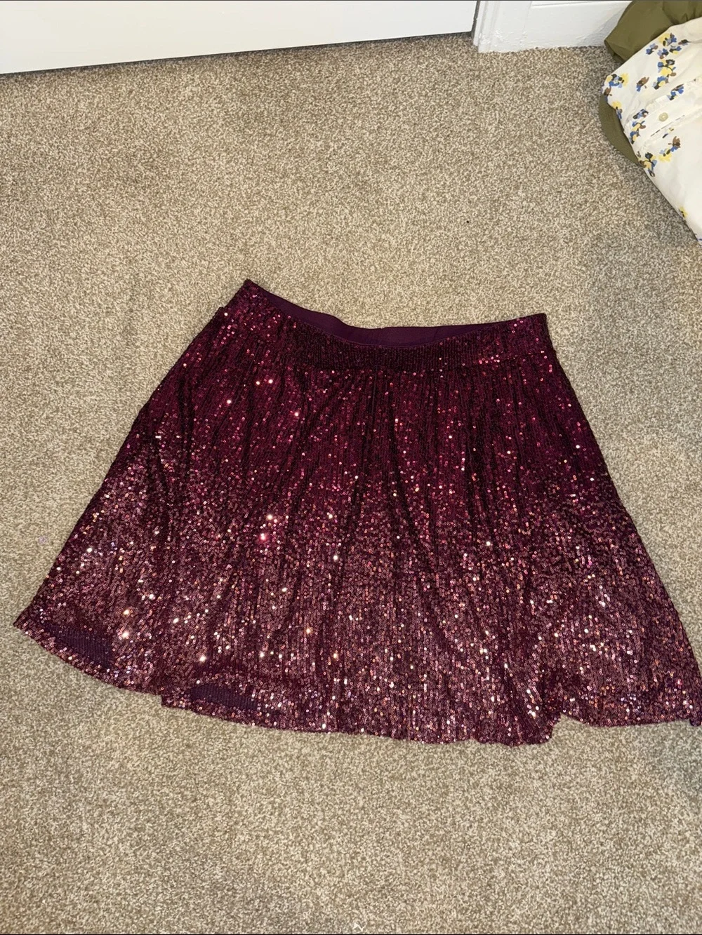 NWT Torrid Sequined Wine Red Skater Skirt - Picture 1 of 3